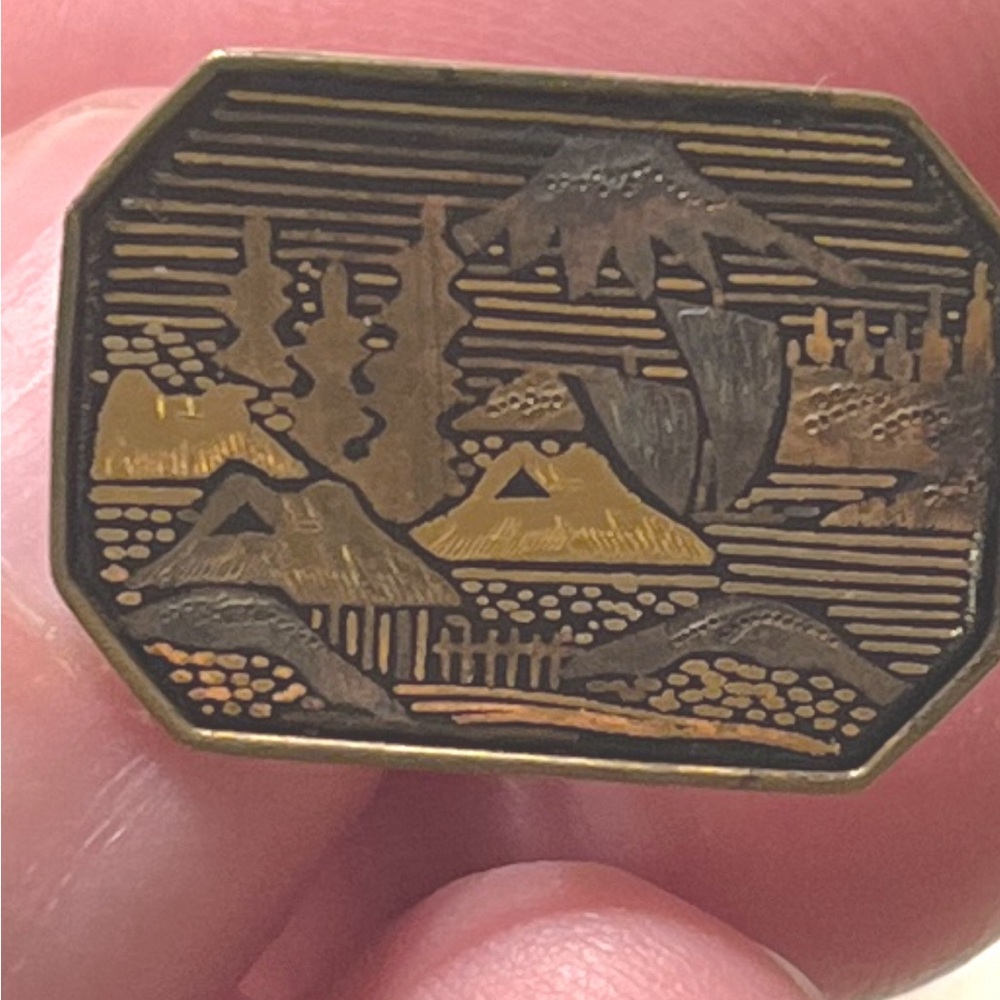 Men’s cufflinks